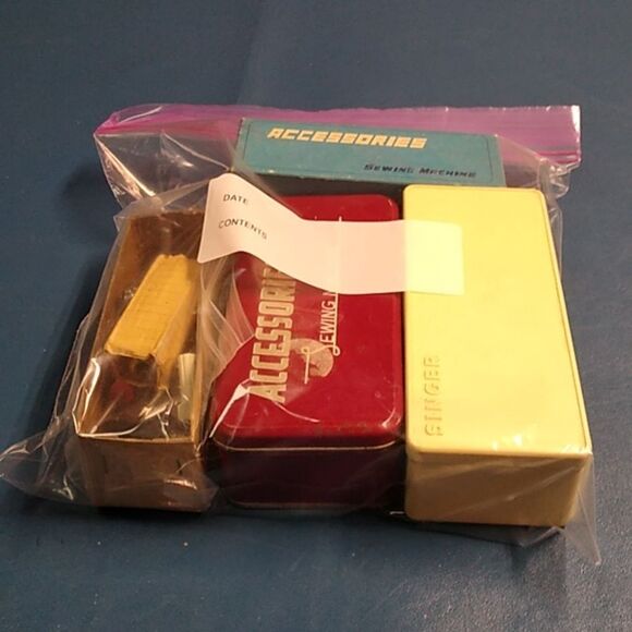 Sewing Machine Accessories Boxes Set - Picture 6 of 6